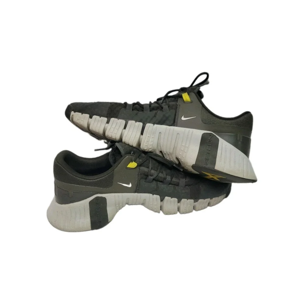 Size 17 - Nike Free Metcon 5 Sequoia High Voltage